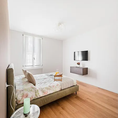 Silvia 36 Apartment By Wonderful Italy * Desenzano del Garda